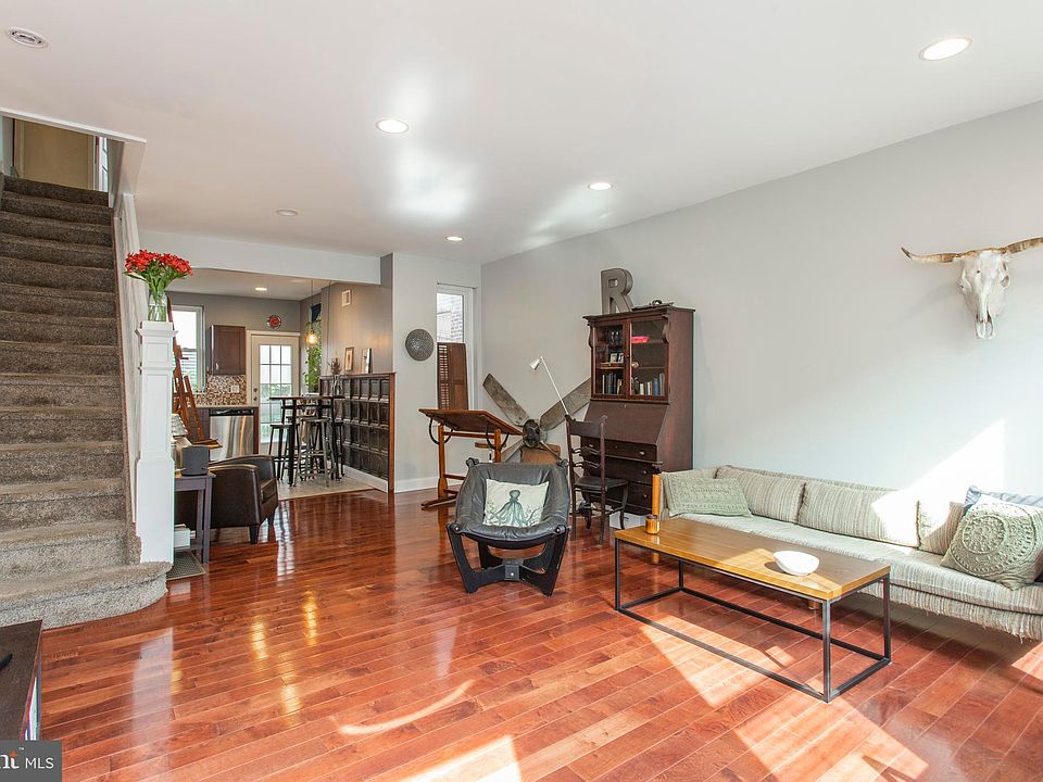 1st image of 1037 Cantrell St