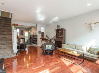 1037 Cantrell St, Philadelphia, PA 19148