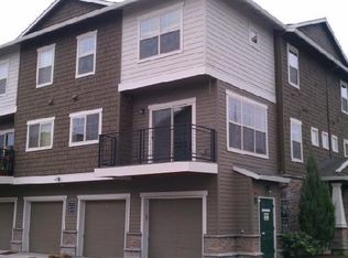 671 NW Adwick Dr, Beaverton, OR 97006