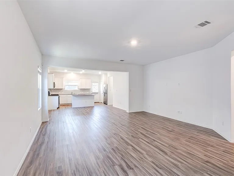 1517 Brueggerhoff Rd — Photo 6