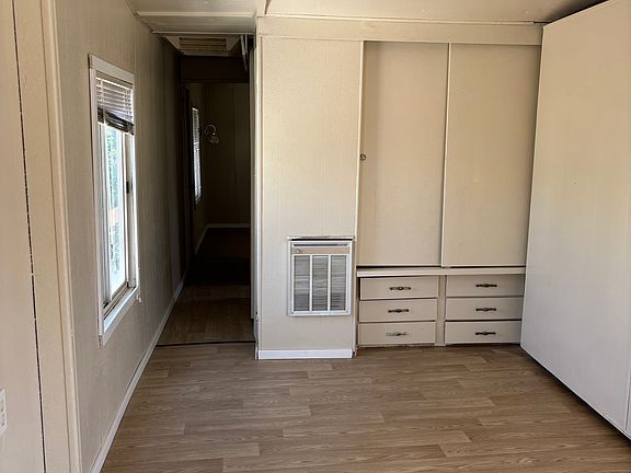 2nd image of 818 Sky Rd