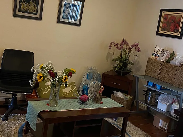 Some furniture is available.