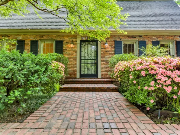 1441 Kirby Rd, Memphis, TN 38120