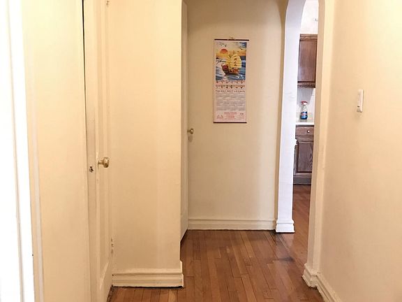 4th image of 1690 E 14th St #E7
