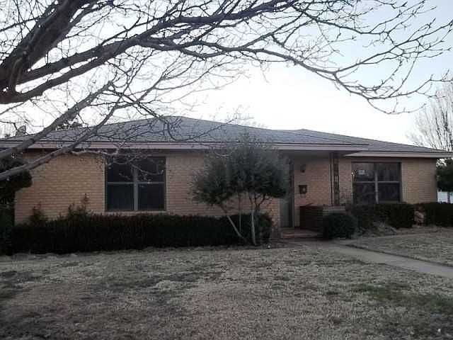 1st image of 620 N West St