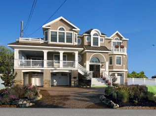 335 Pearl St, Beach Haven, NJ 08008