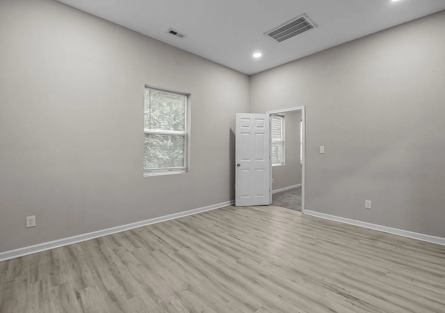 126 Linden Avenue — Photo 4