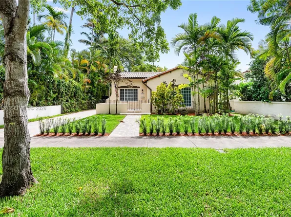 2413 N Greenway Dr, Coral Gables, FL 33134