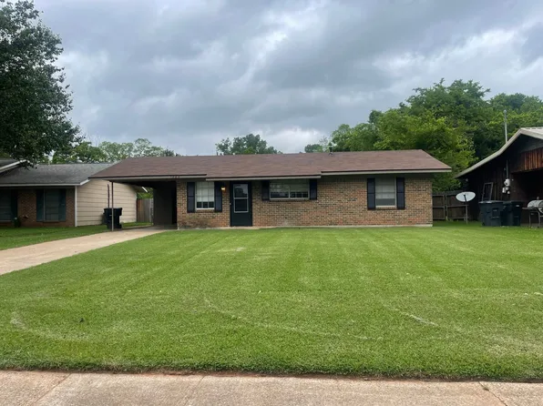 1523 Lampkin Cir, Bossier City, LA 71111