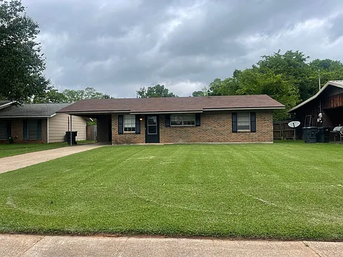 1523 Lampkin Cir Photo 1