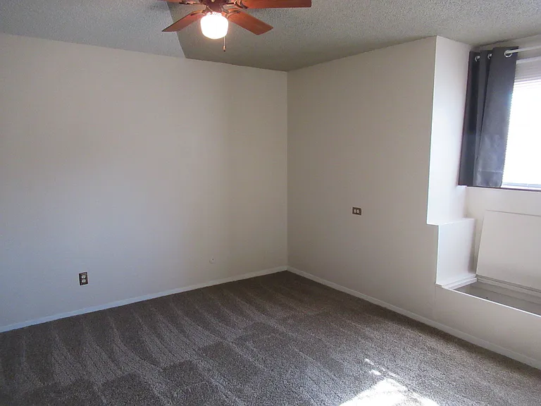 980 Holli Springs Ln #B — Photo 10