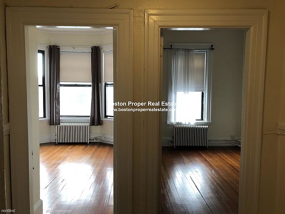 386 Commonwealth #33 Boston - Back Bay Unit Photo 8