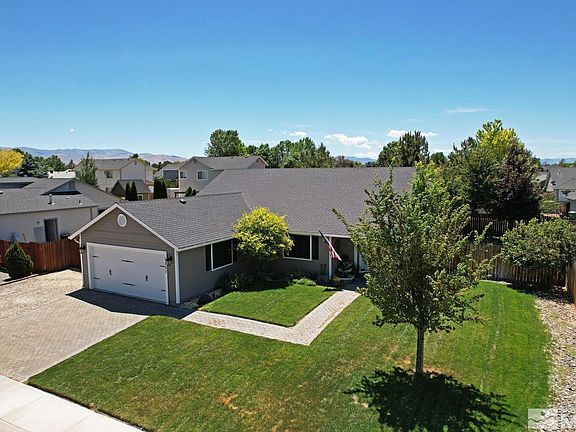 2nd image of 1357 Westminster Pl