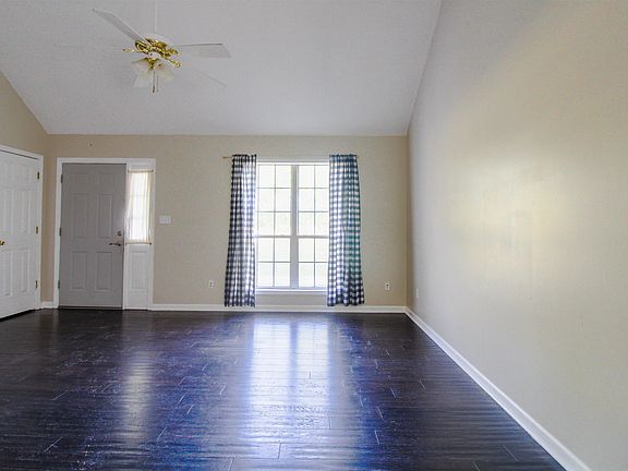 2nd image of 901 Conner Whitefield Rd