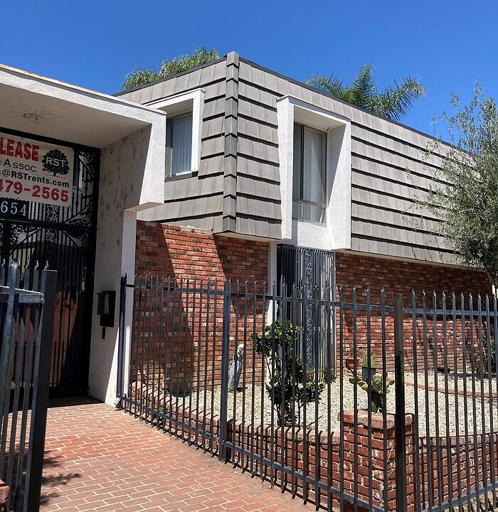 1st image of 8654 Parthenia Pl #14