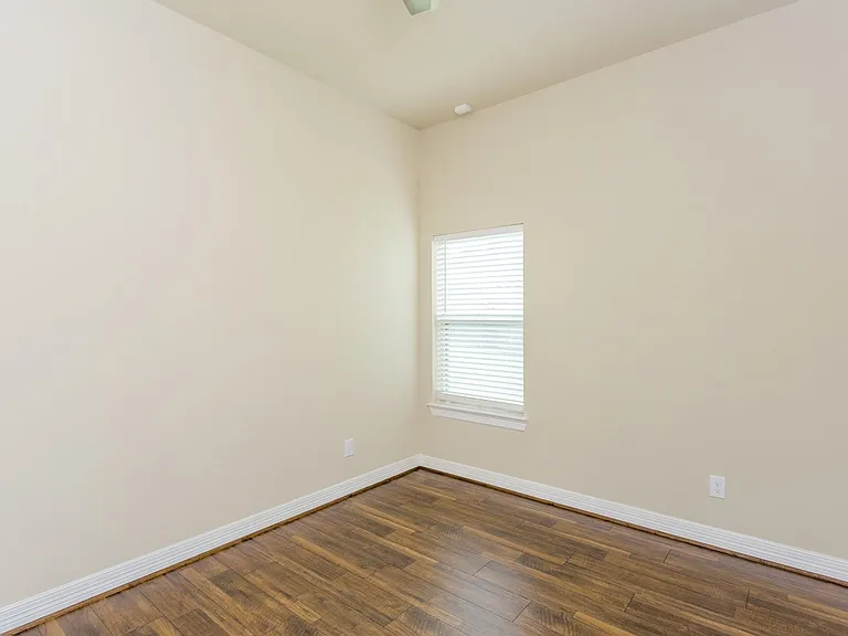 6122 Garden Lakes Ln — Photo 16