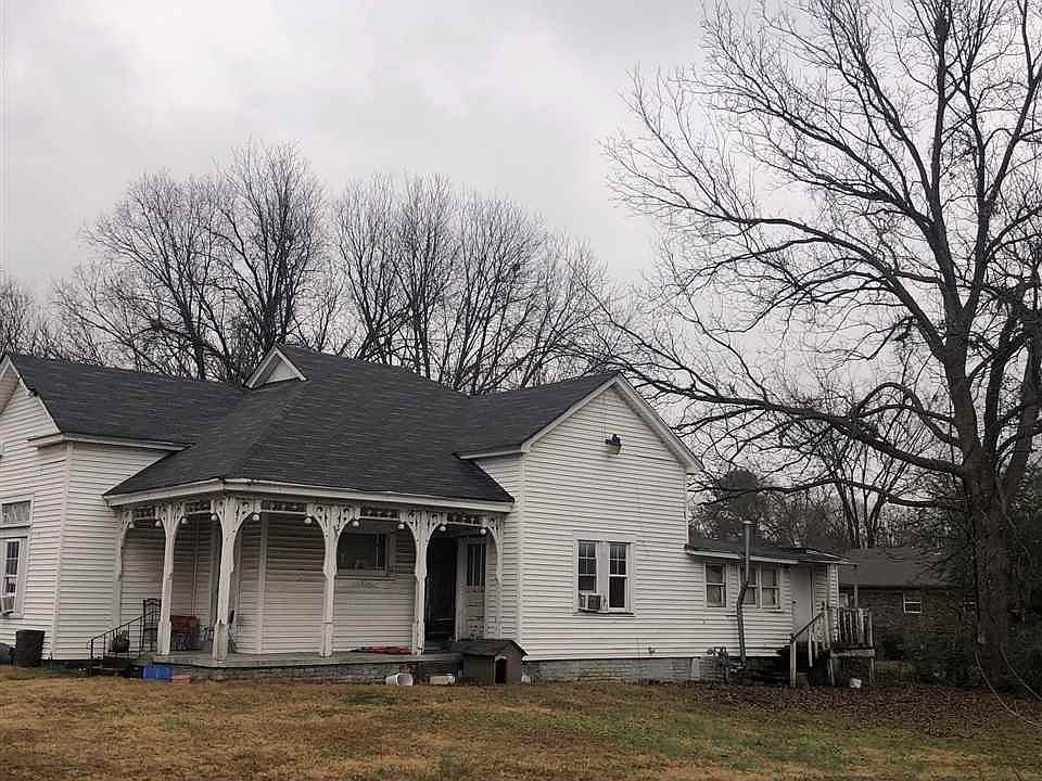 2nd image of 160 Stoddert St