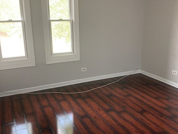5th image of 2216 Country Club Dr APT 26