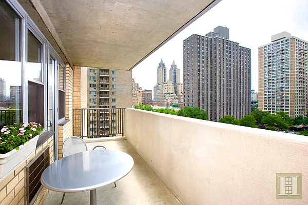 Sold by Halstead Real Estate | media 17