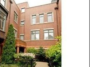 1351 W Altgeld St APT 4, Chicago, IL 60614