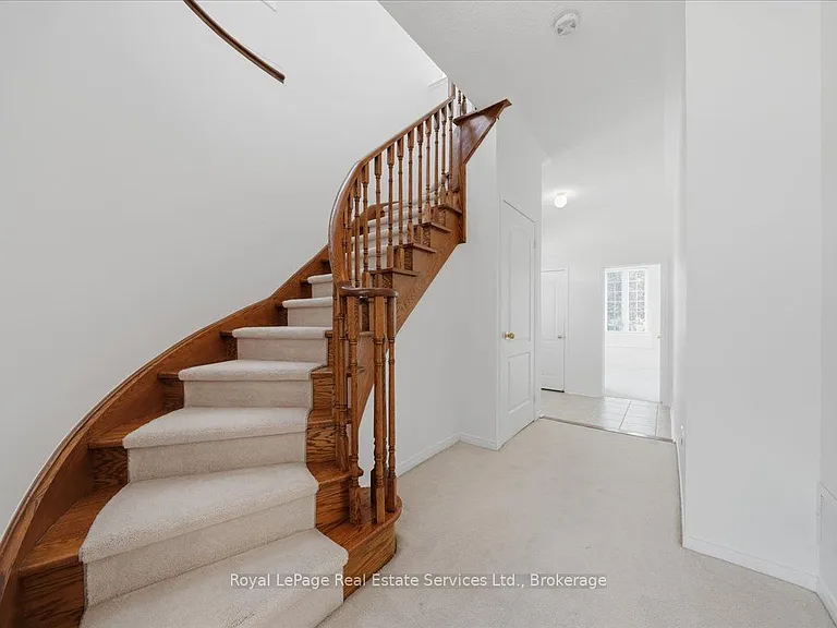 2395 Woodstock Trl — Photo 11