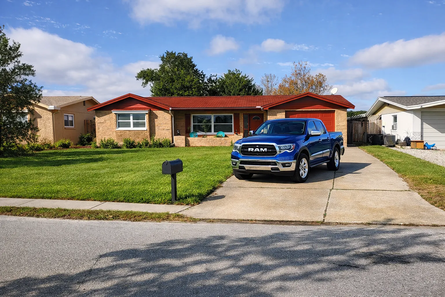 3 bed, 1182 sqft, $1,700 — Photo 2