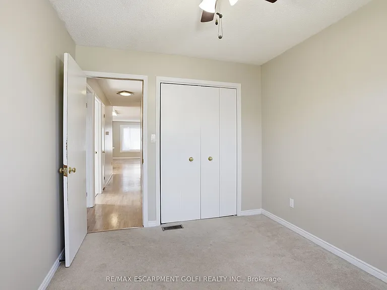3905 Old Orchard Way — Photo 16
