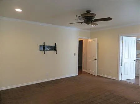 150 E Grandview Ave — Photo 40
