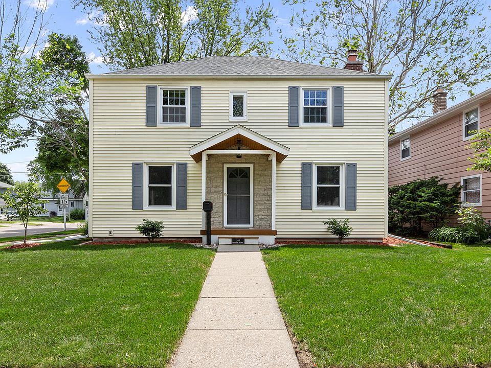 1st image of 203 Douglass Ave
