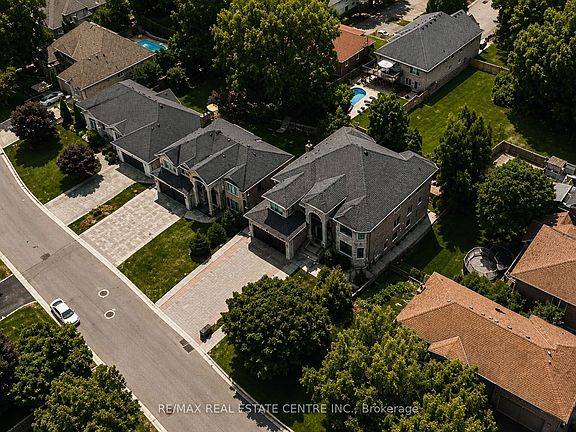 5th image of 656 Highvalley Rd