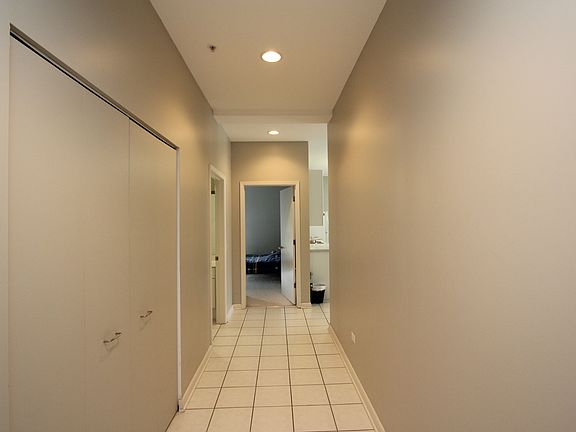 5th image of 1421 Sherman Ave APT 404