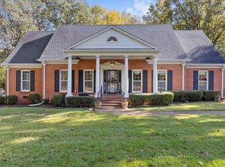2050 Kirby Rd, Memphis, TN 38119