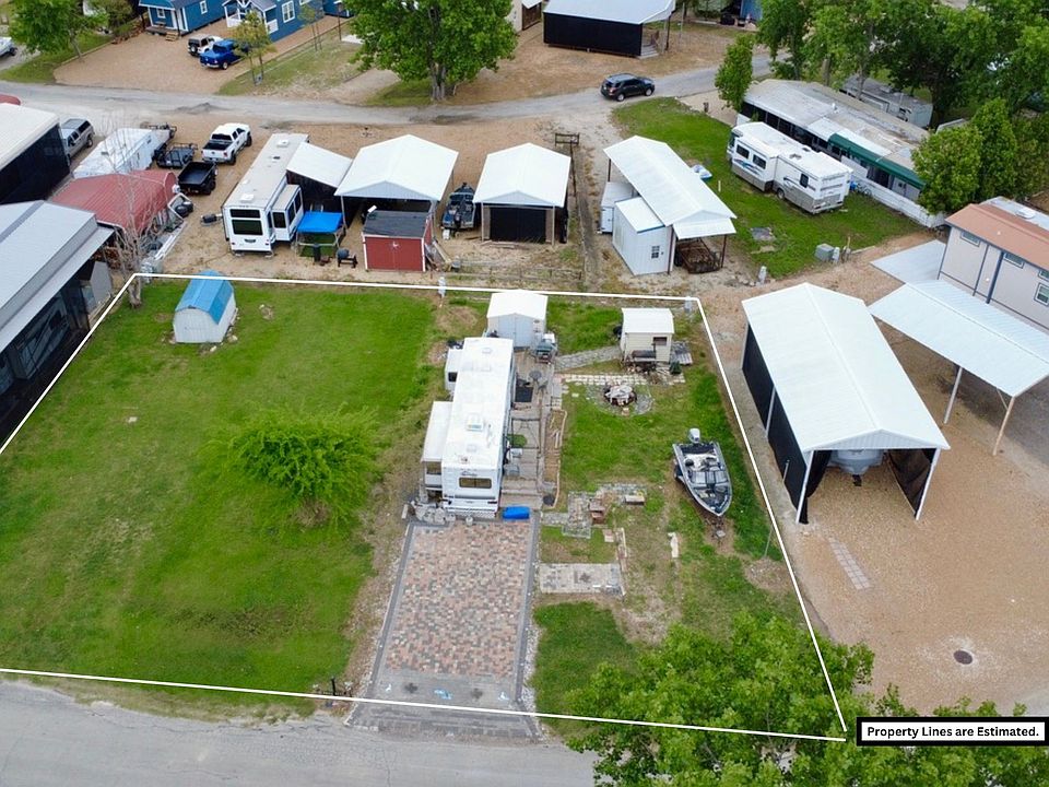 1st image of 2065 Pelican Isle Dr