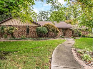 706 E Evergreen Ave, Effingham, IL 62401