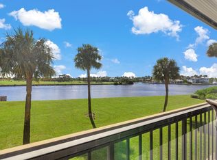 356 Golfview Rd APT 207, North Palm Beach, FL 33408