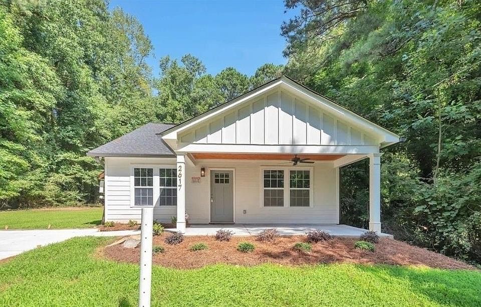1st image of 2617B Butner Rd SW #2