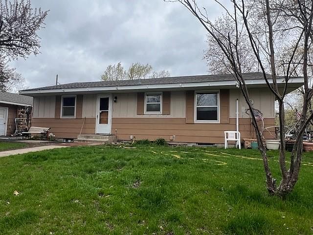 1st image of 2119 7th Ave S