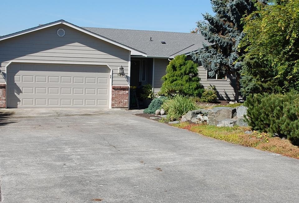 1st image of 763 Fox Trot Way #3
