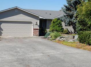 763 Fox Trot Way #3, Camano Island, WA 98282