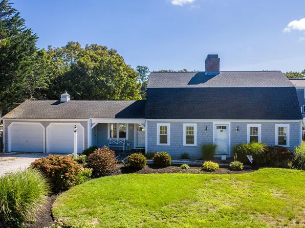 168 Pawkannawkut Drive, South Yarmouth, MA 02664
