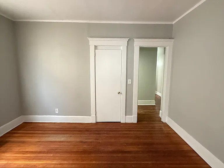 429 Ellsworth Ave #1L — Photo 7