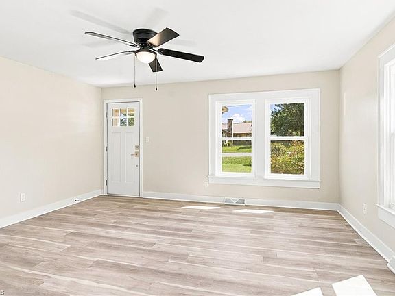4th image of 307 Old Liberty Rd