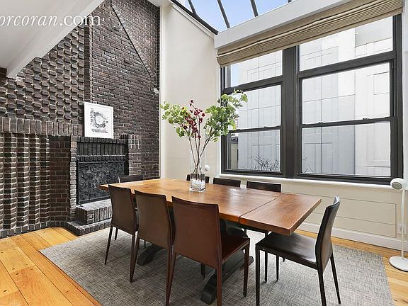 4th image of 260 W 22nd St APT 4