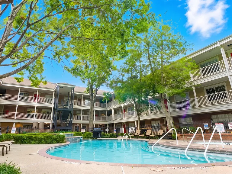 King's Reserve Willowbrook — Photo 16