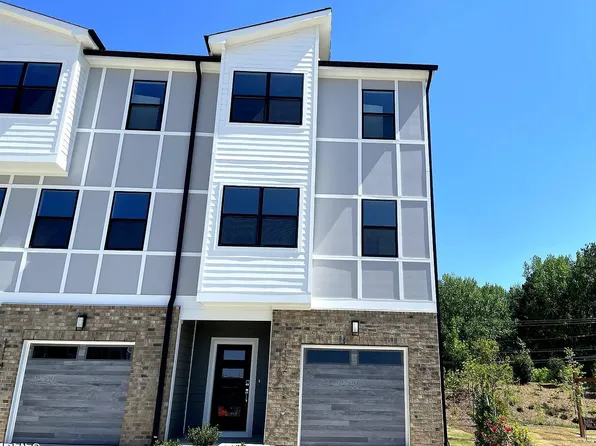 1112 Bacchanal Ln, Morrisville, NC 27560