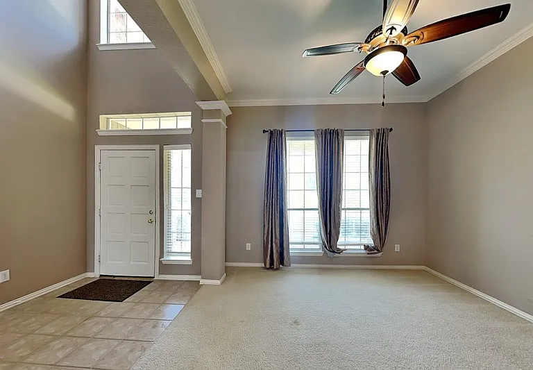 3910 Compton Dr — Photo 6