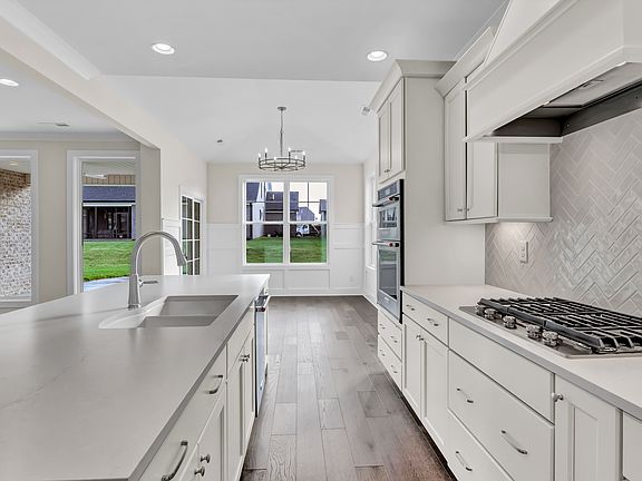 6th image of this home