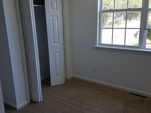 4th image of 209 5th St #A