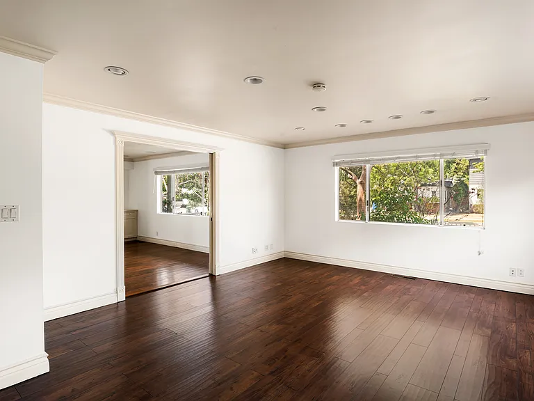 Dining room / Extra bedroom