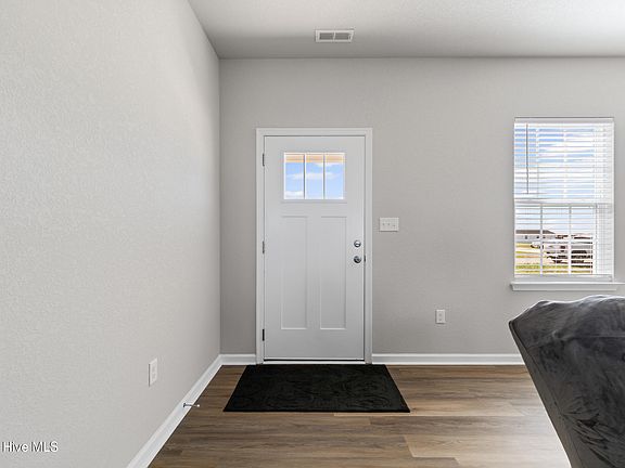 3rd image of 106 Strawberry Acres Drive